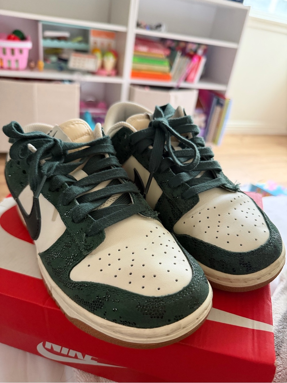 Nike Kids Green and White Low-Top Sneakers